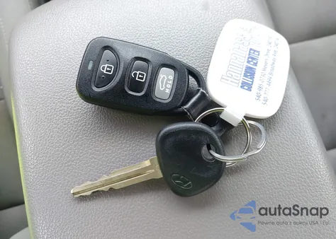 2018 Hyundai Elantra Se z USA, uszkodzony, nr VIN KMHD74LF0JU470183